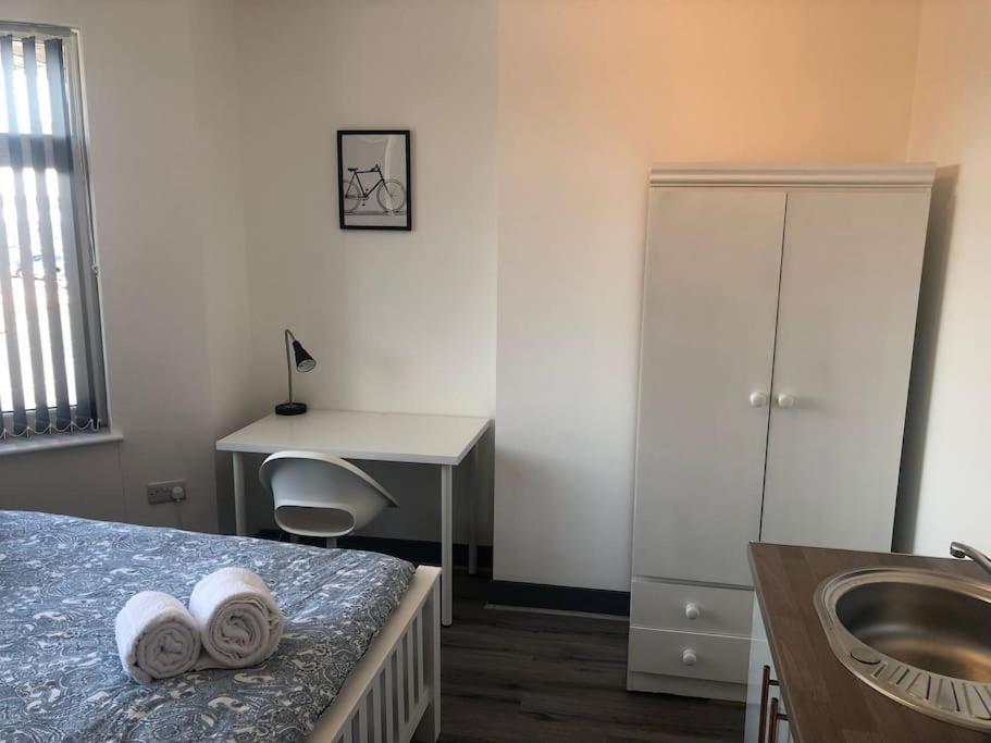 Newly Refurbished Studio, Great Location 8 Studios Nottingham Buitenkant foto