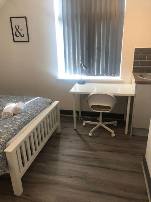 Newly Refurbished Studio, Great Location 8 Studios Nottingham Buitenkant foto