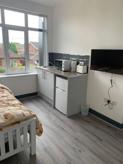 Newly Refurbished Studio, Great Location 8 Studios Nottingham Buitenkant foto