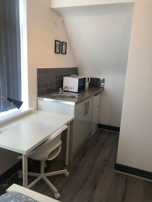 Newly Refurbished Studio, Great Location 8 Studios Nottingham Buitenkant foto